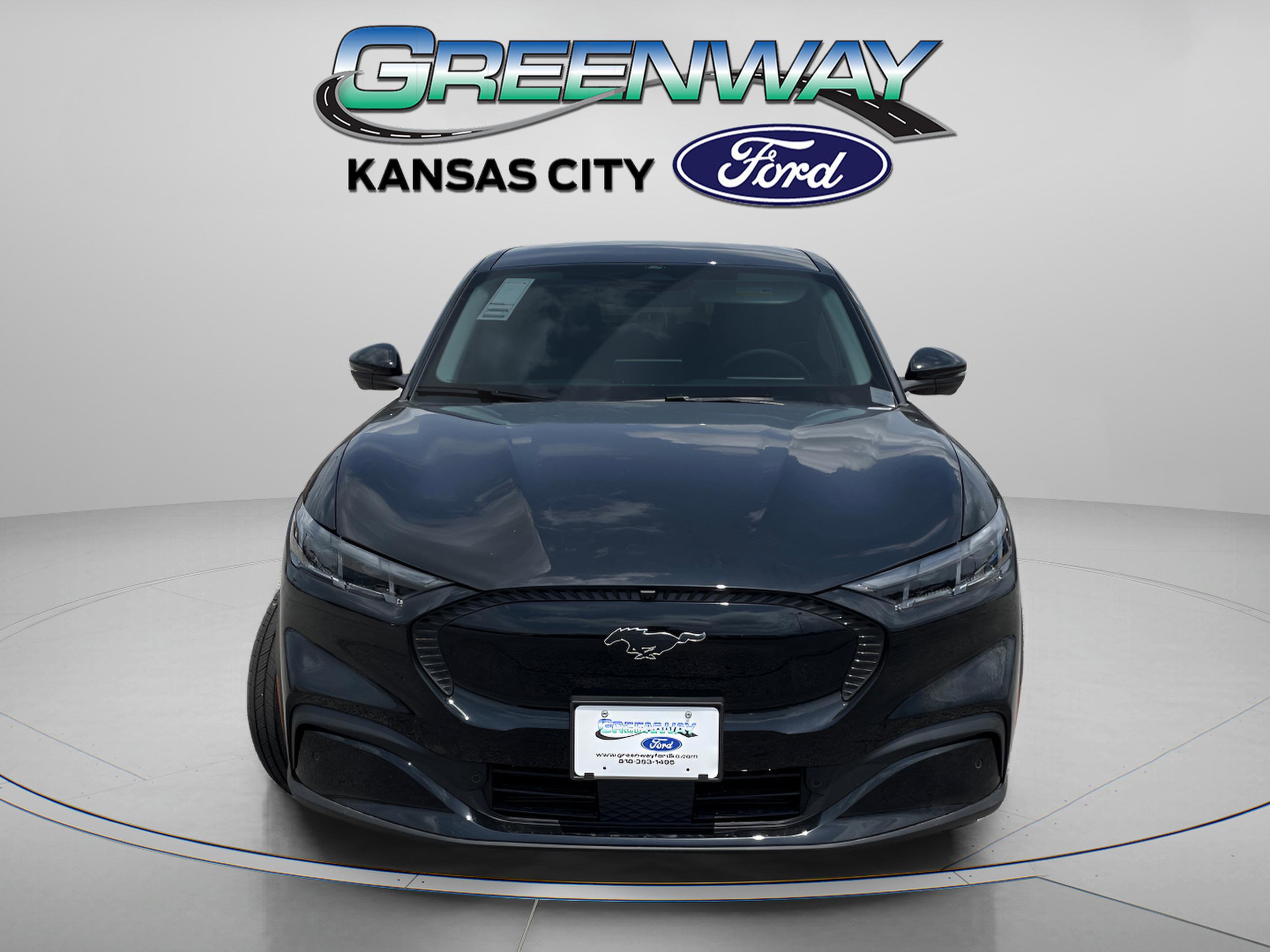 2025 Ford Mustang Mach-E Select photo 2