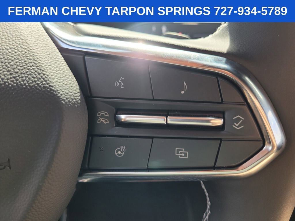 2025 Chevrolet Traverse photo 24