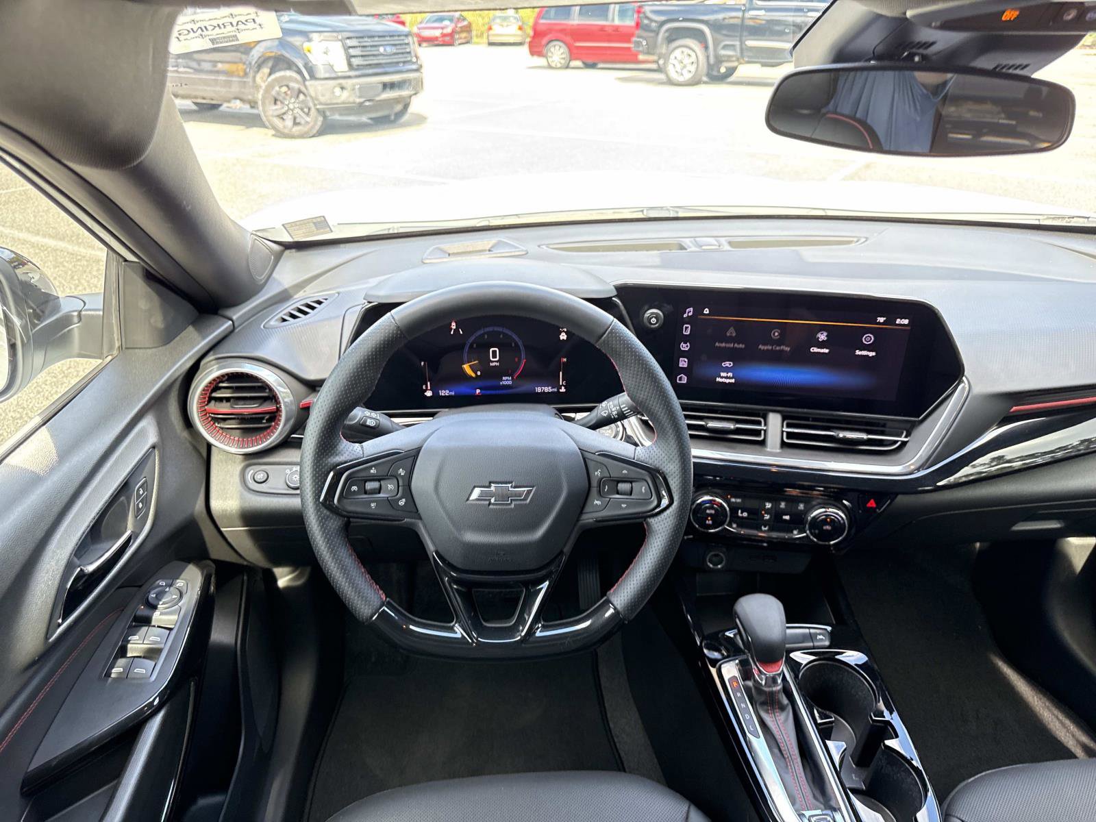 2024 Chevrolet Trax photo 11