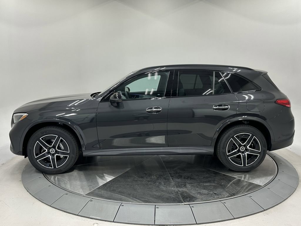 2026 Mercedes Benz GLC 350e 4MATIC photo 2