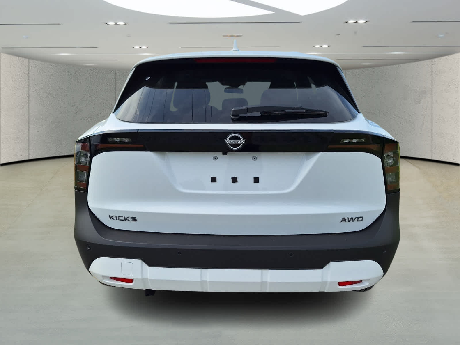 2025 Nissan Kicks SV photo 4