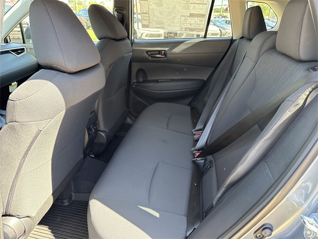 2026 Toyota Corolla Cross LE photo 10