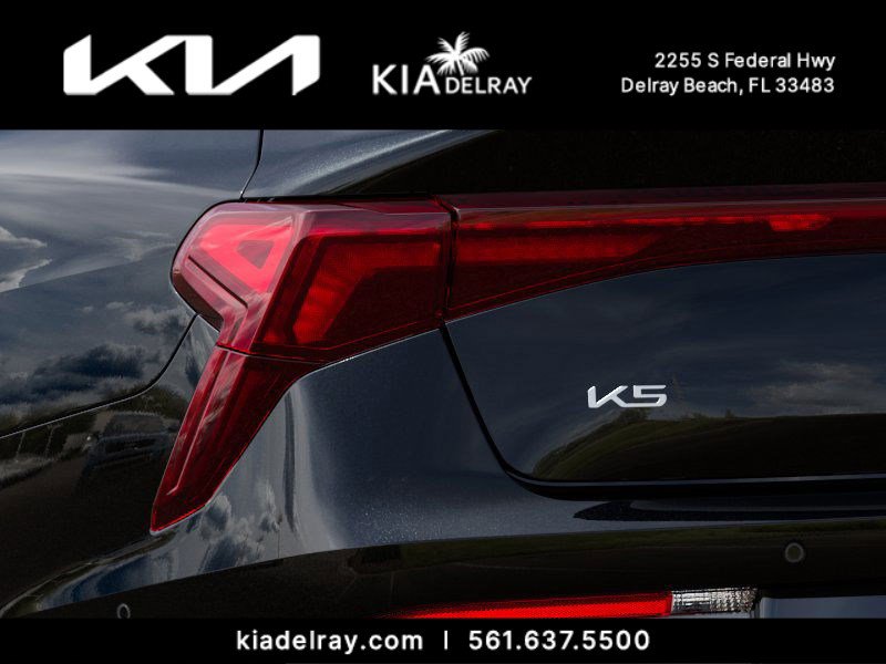 2025 Kia K5 EX photo 11