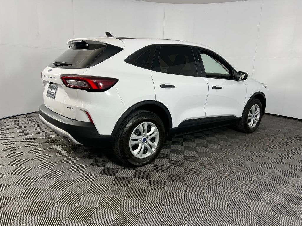 2023 Ford Escape Base photo 3