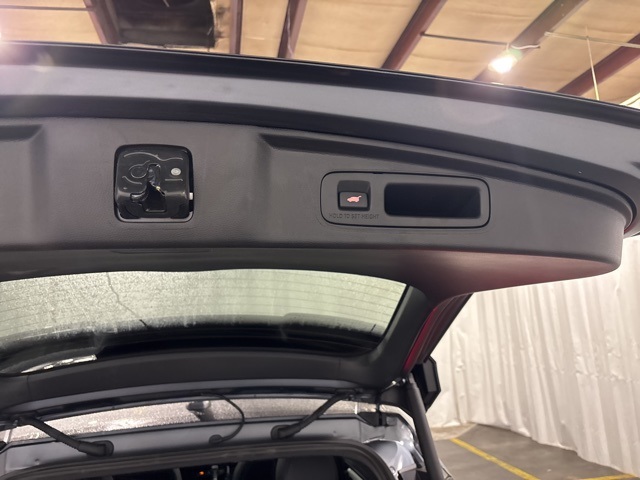 2026 Honda CR-V Hybrid Sport Touring photo 9