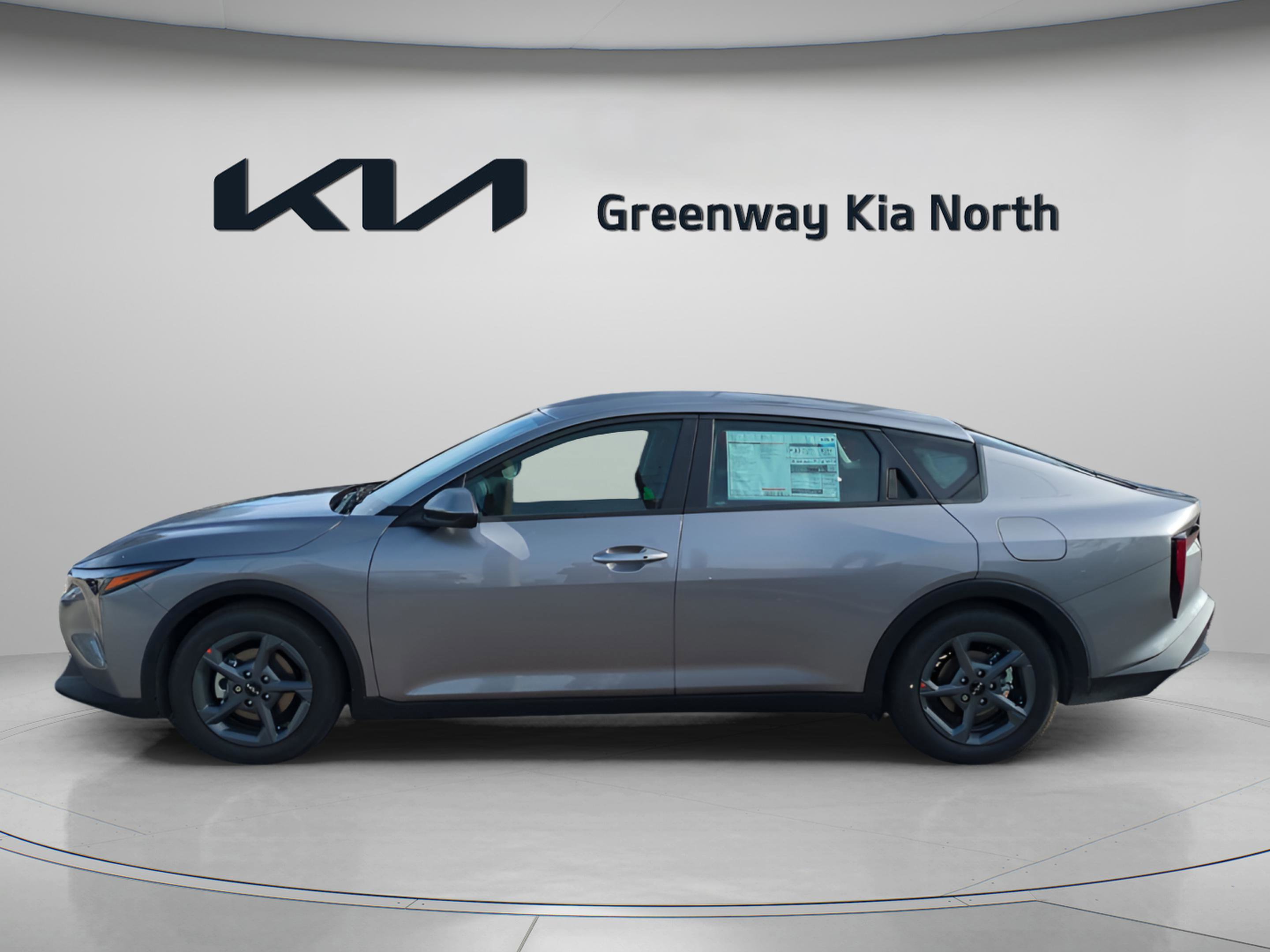 2025 Kia K4 LXS photo 3