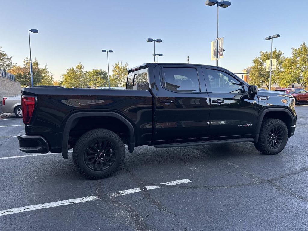 2022 Gmc Sierra 1500 AT4X photo 3