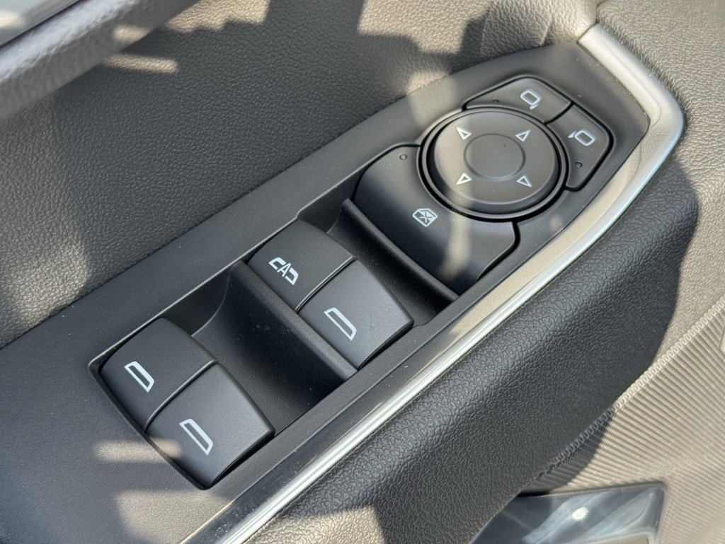 2025 Chevrolet Silverado 1500 RST photo 24