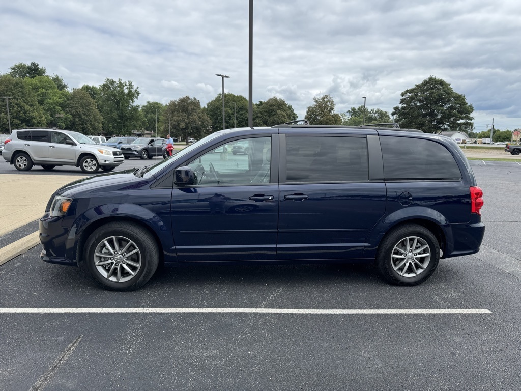 Used 2014 Dodge Grand Caravan R/T with VIN 2C4RDGEG8ER474754 for sale in Taylorsville, IN