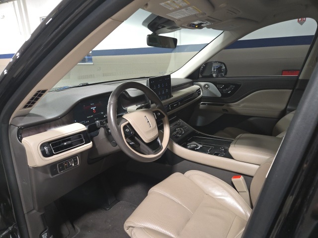 2022 Lincoln Aviator Reserve photo 3