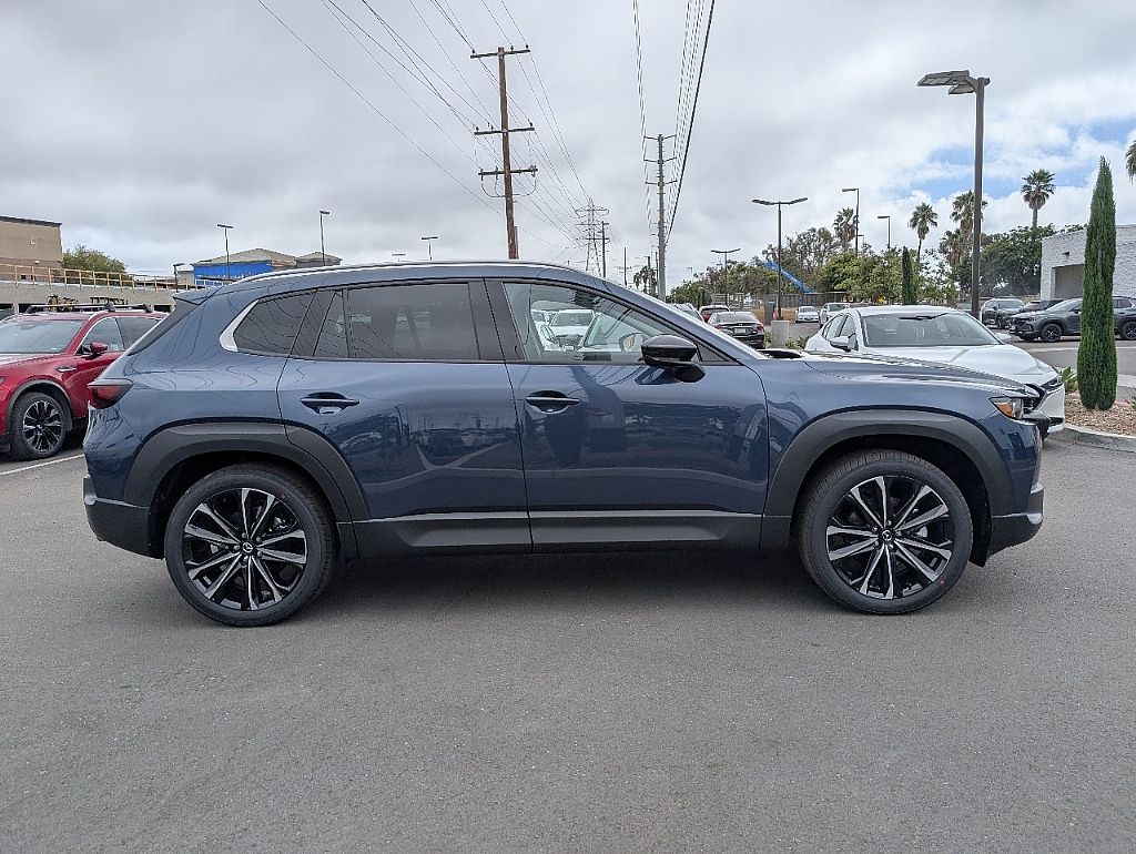 2025 Mazda CX-50 2.5 Premium Plus photo 4