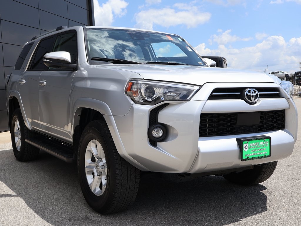 2024 Toyota 4Runner SR5 Premium photo 6
