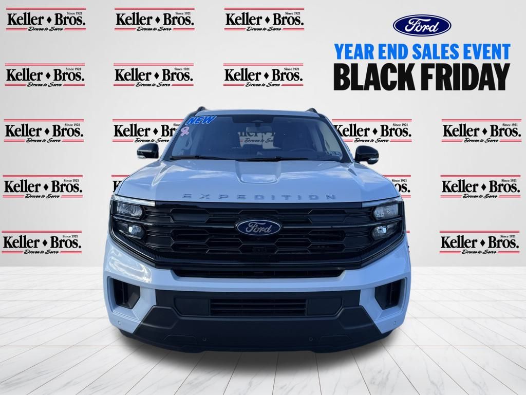 2025 Ford Expedition photo 2