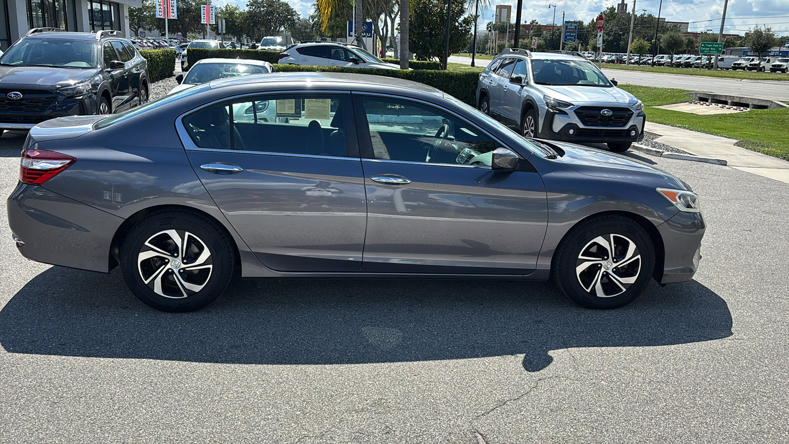 2016 Honda Accord LX photo 8