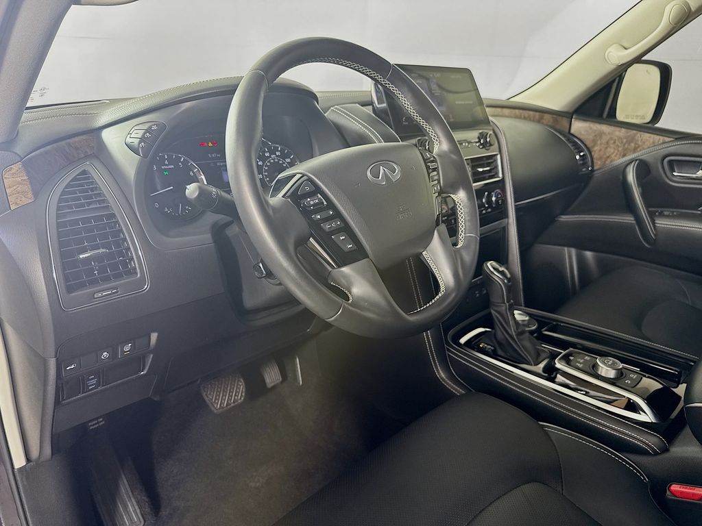 2024 Infiniti QX80 Premium Select photo 9