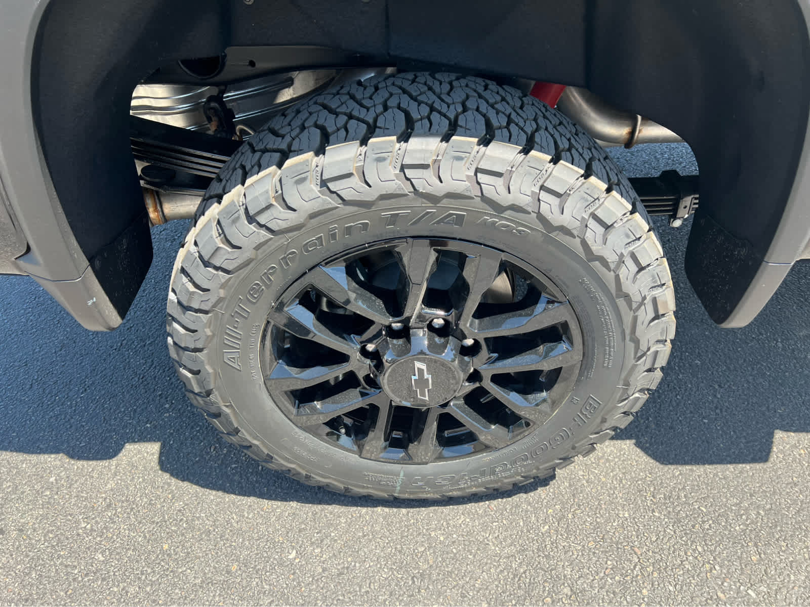 2025 Chevrolet Silverado 2500HD High Country photo 11