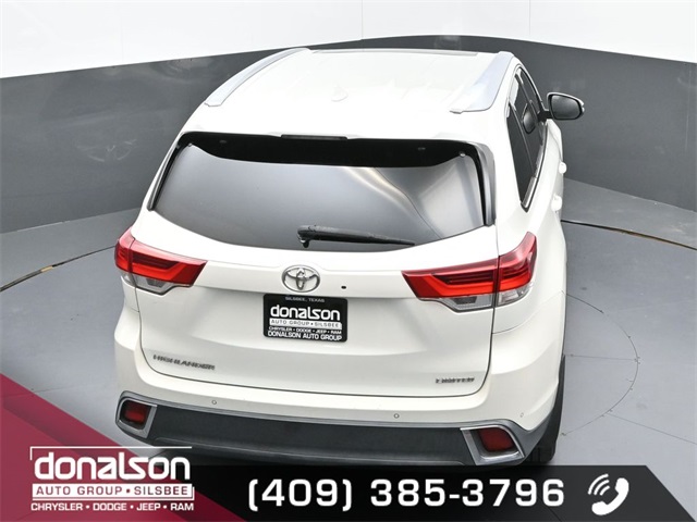 2017 Toyota Highlander Limited photo 19