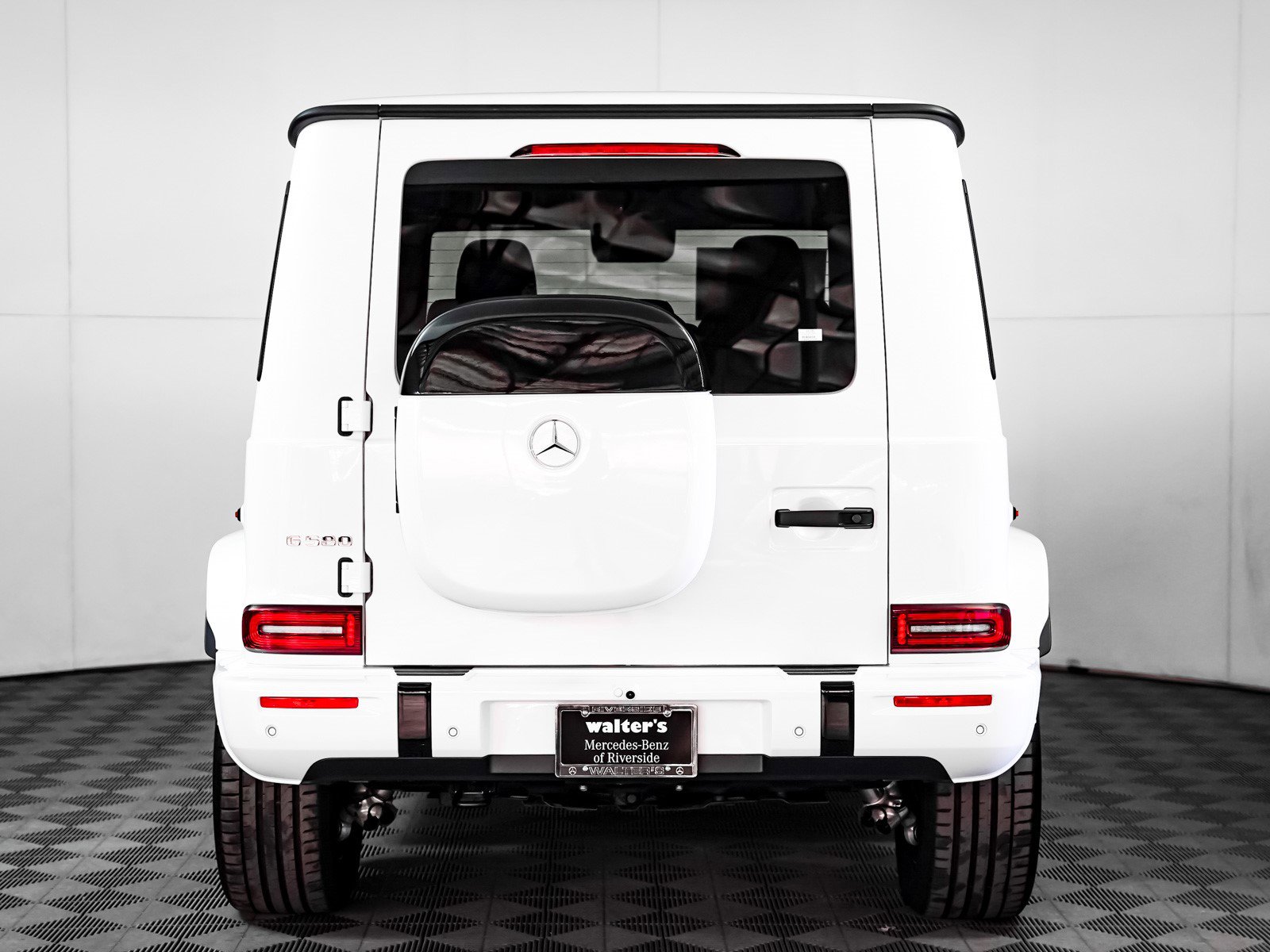 2025 Mercedes Benz G photo 12