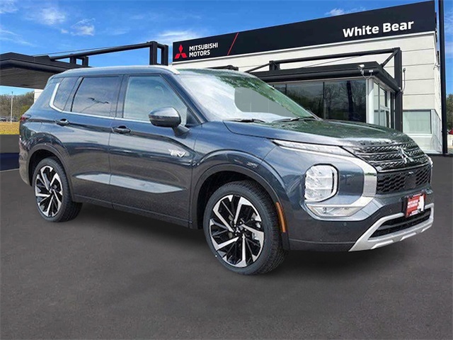 2025 Mitsubishi Outlander Plug-in Hybrid SEL's photo