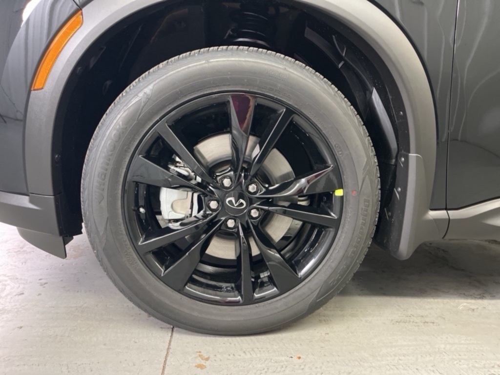 2025 Infiniti QX60 Luxe photo 7