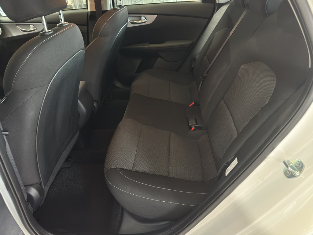 2024 Kia Forte LXS photo 10