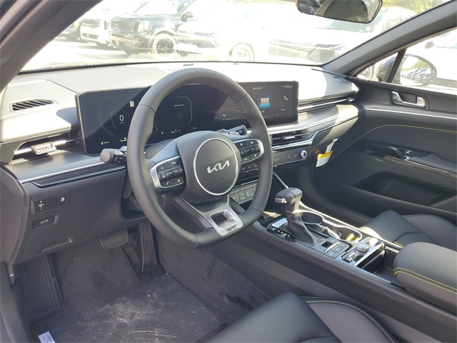 2026 Kia K5 GT photo 6