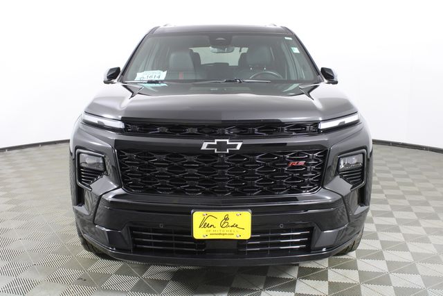 2024 Chevrolet Traverse RS photo 2