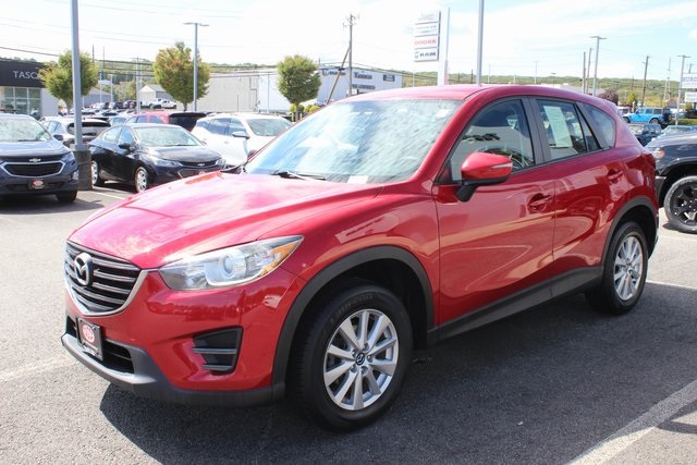 2016 Mazda CX-5 Sport photo 2