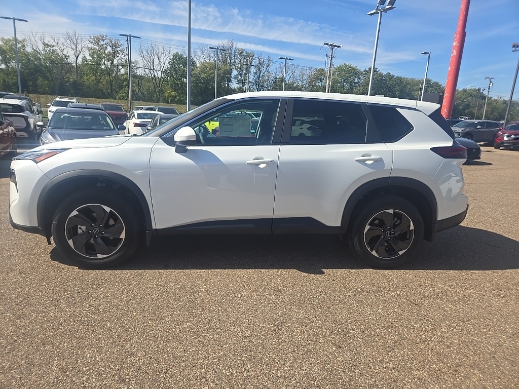 2026 Nissan Rogue SV photo 3