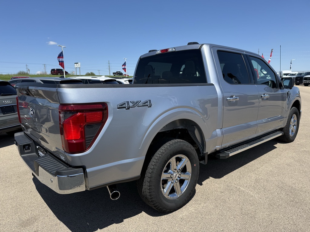 2024 Ford F-150 XLT photo 4