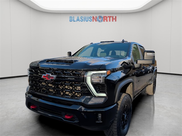 2024 Chevrolet Silverado 2500HD ZR2's photo