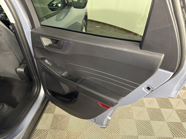 2022 Ford Escape SE photo 13