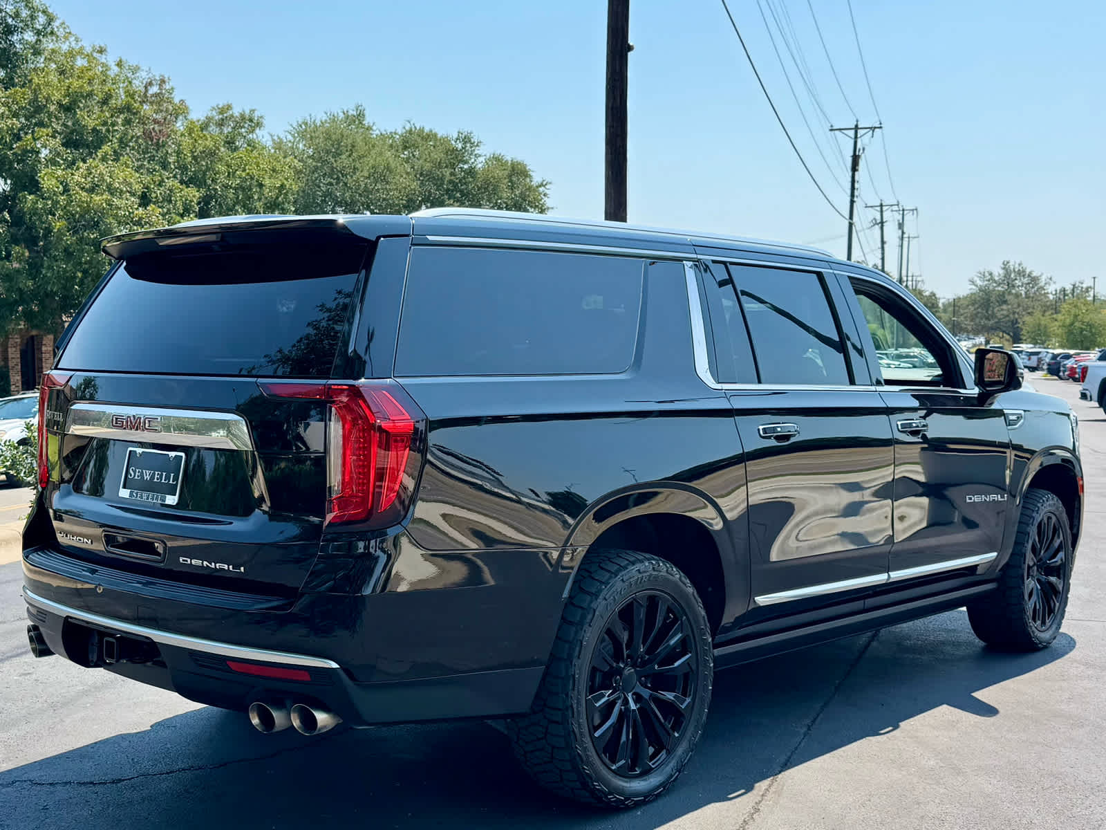 2021 Gmc Yukon XL Denali photo 4