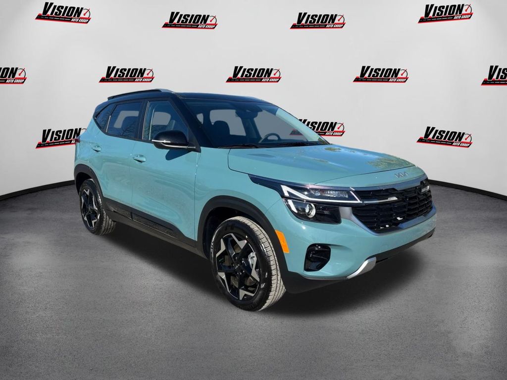 2026 Kia Seltos S photo 3