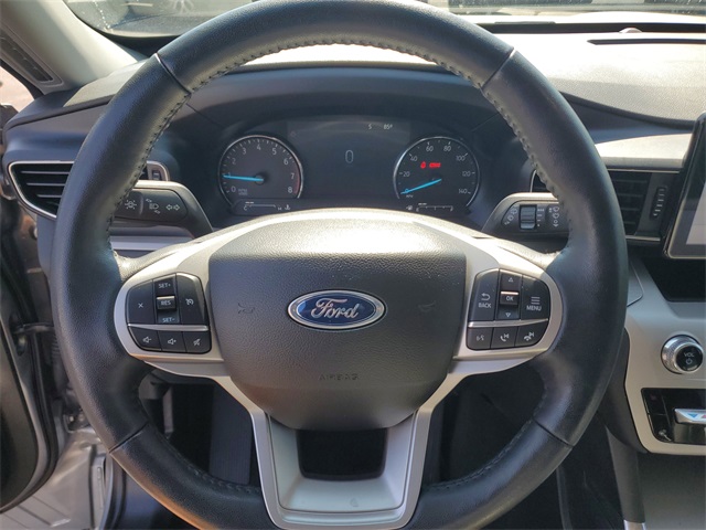2023 Ford Explorer XLT photo 17