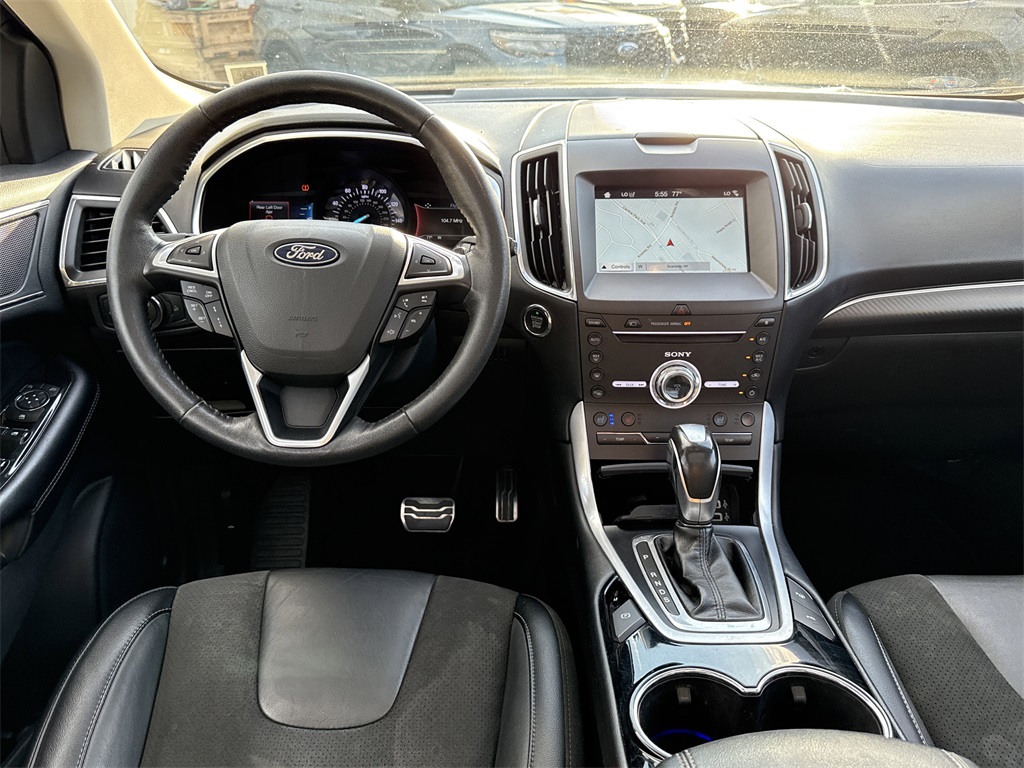 2018 Ford Edge Sport photo 11