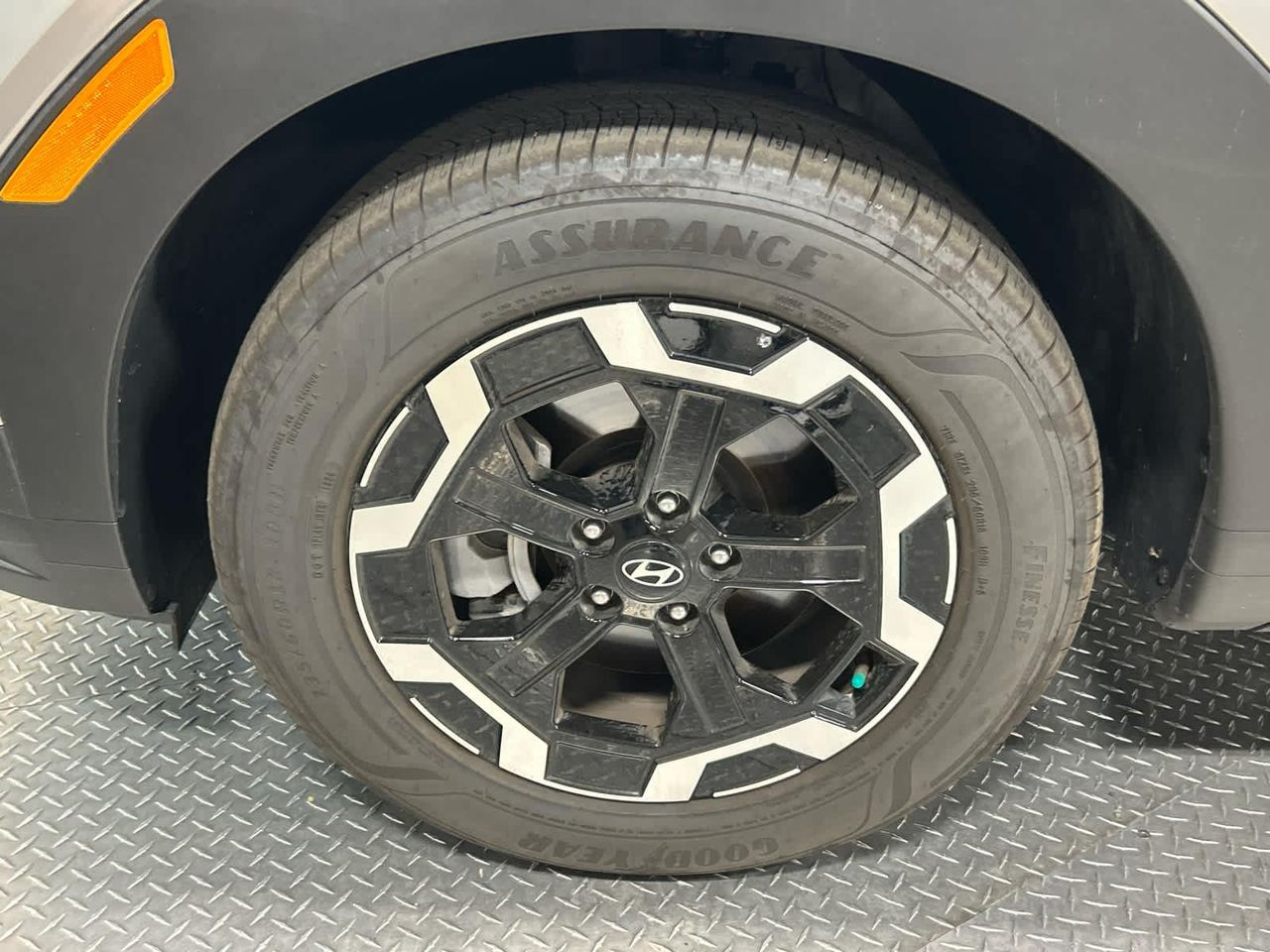 2025 Hyundai Santa Fe SEL photo 25