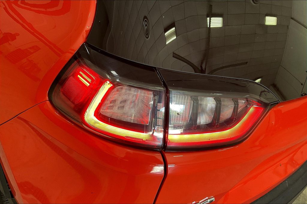 2021 Jeep Cherokee Latitude photo 24