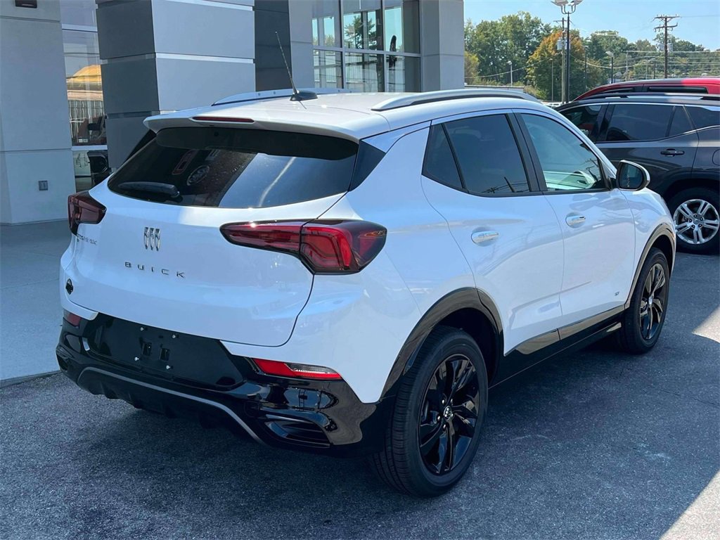 2026 Buick Encore GX Sport Touring photo 3
