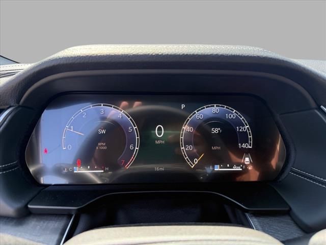 2025 Jeep Grand Cherokee Limited photo 12