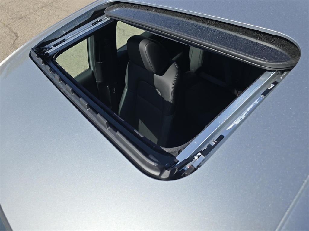 2026 Honda Civic Hybrid Sport Touring photo 2