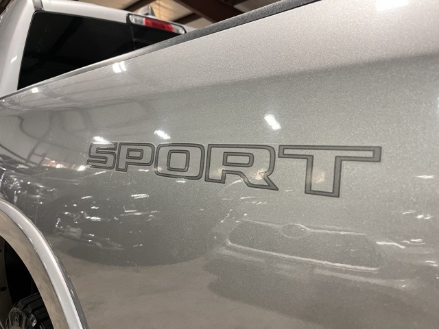 2020 Ram 1500 Laramie photo 24