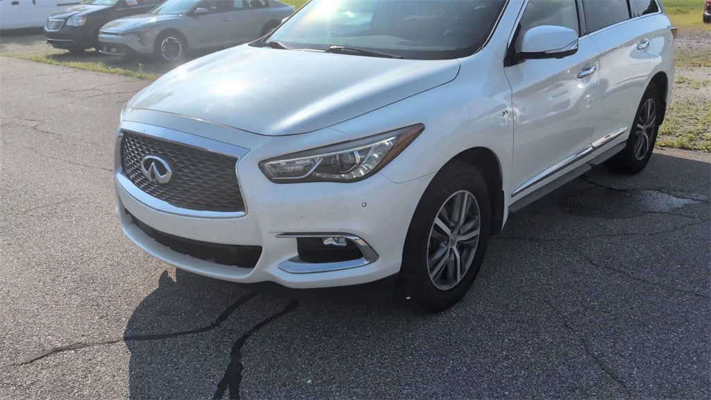 2020 Infiniti QX60 Luxe AWD photo 2