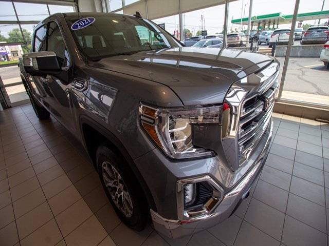 2021 Gmc Sierra 1500 SLT photo 4