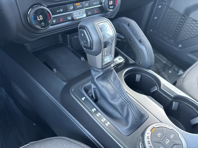 2025 Ford Bronco Badlands photo 27