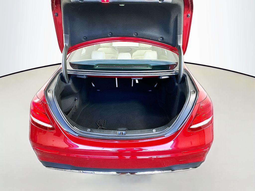 2018 Mercedes Benz E 300 photo 24