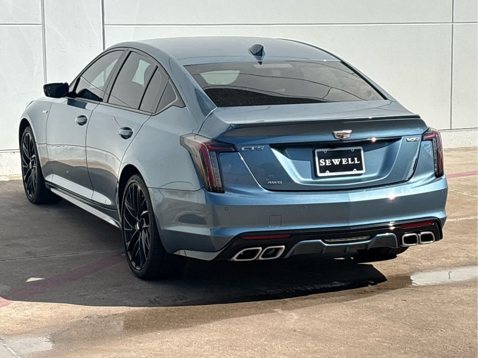 2024 Cadillac CT5 V photo 6