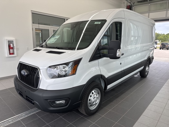 2025 Ford Transit Cargo Van photo 3