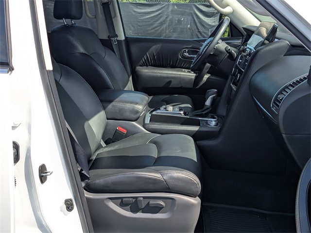 2022 Nissan Armada SV photo 22