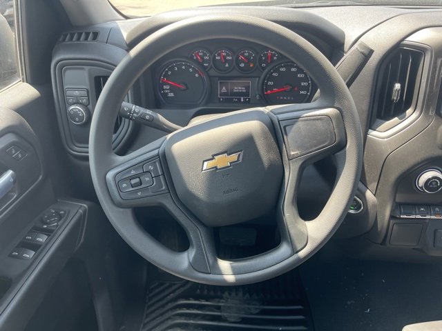 2026 Chevrolet Silverado 1500 Custom photo 11